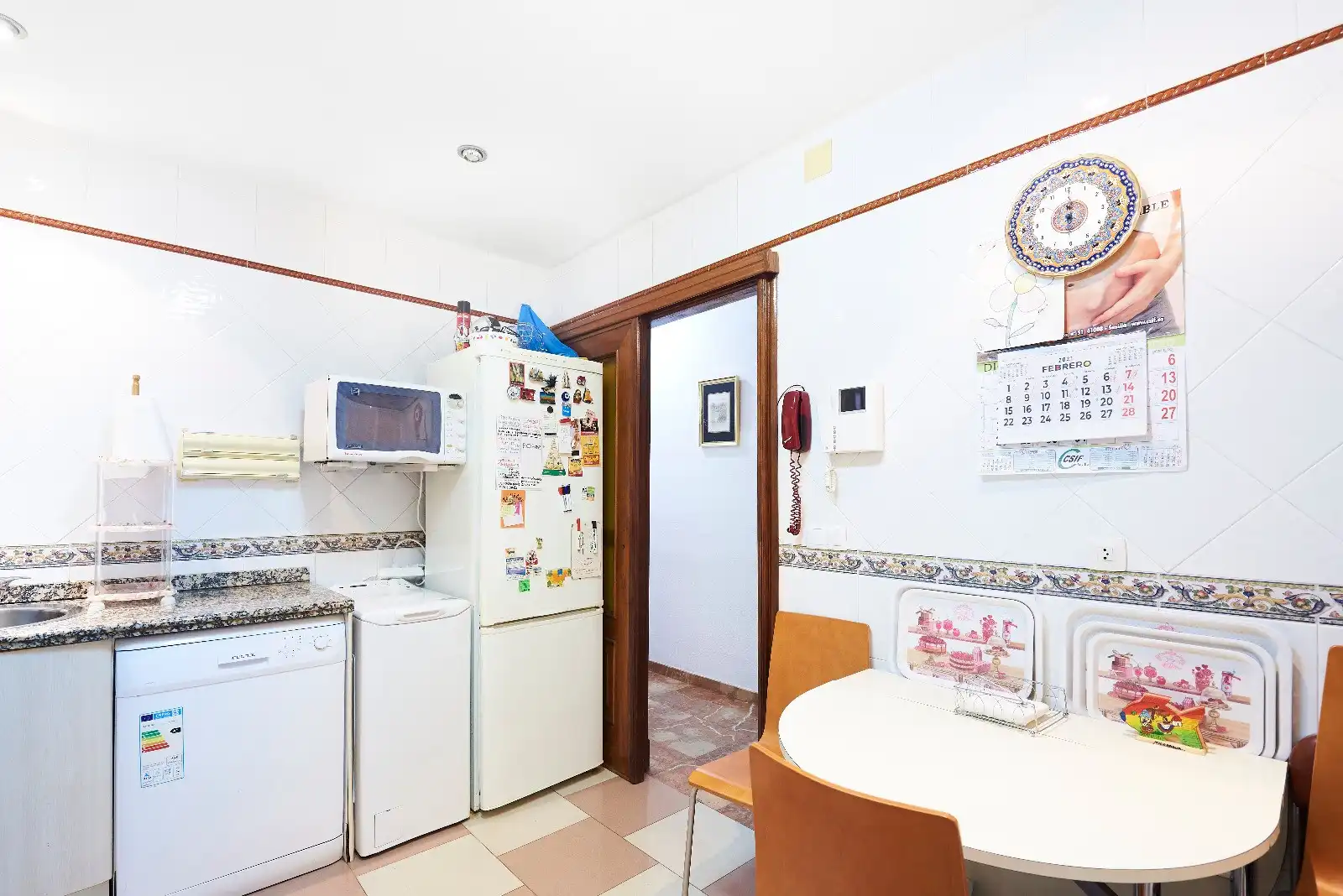 Cocina de Piso en venta en Sevilla con Terraza, Trastero y Amueblado