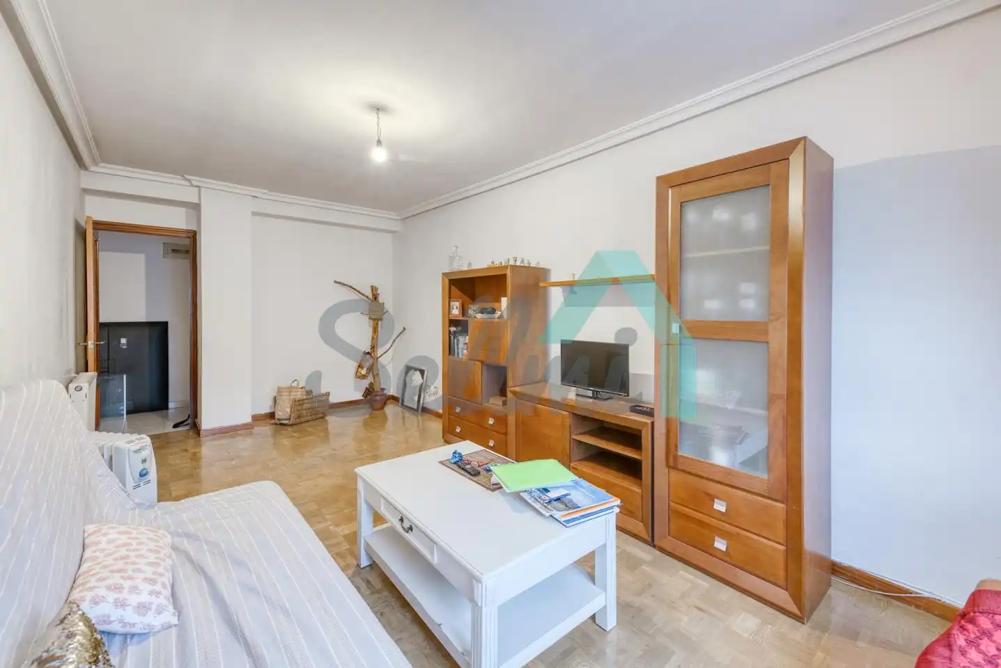 Schlafzimmer von Wohnung zum Verkauf in Lena mit Heizung, Parkett und Terrasse