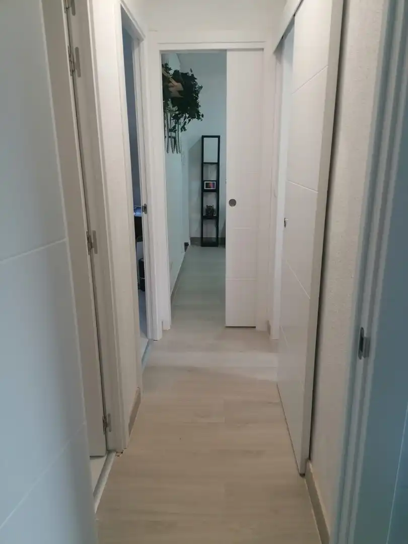 Piso de alquiler en La Línea de la Concepción con Amueblado, Horno y Lavadora