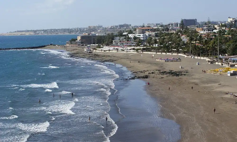 Vista exterior de Apartamento de alquiler en San Bartolomé de Tirajana con Terraza y Amueblado