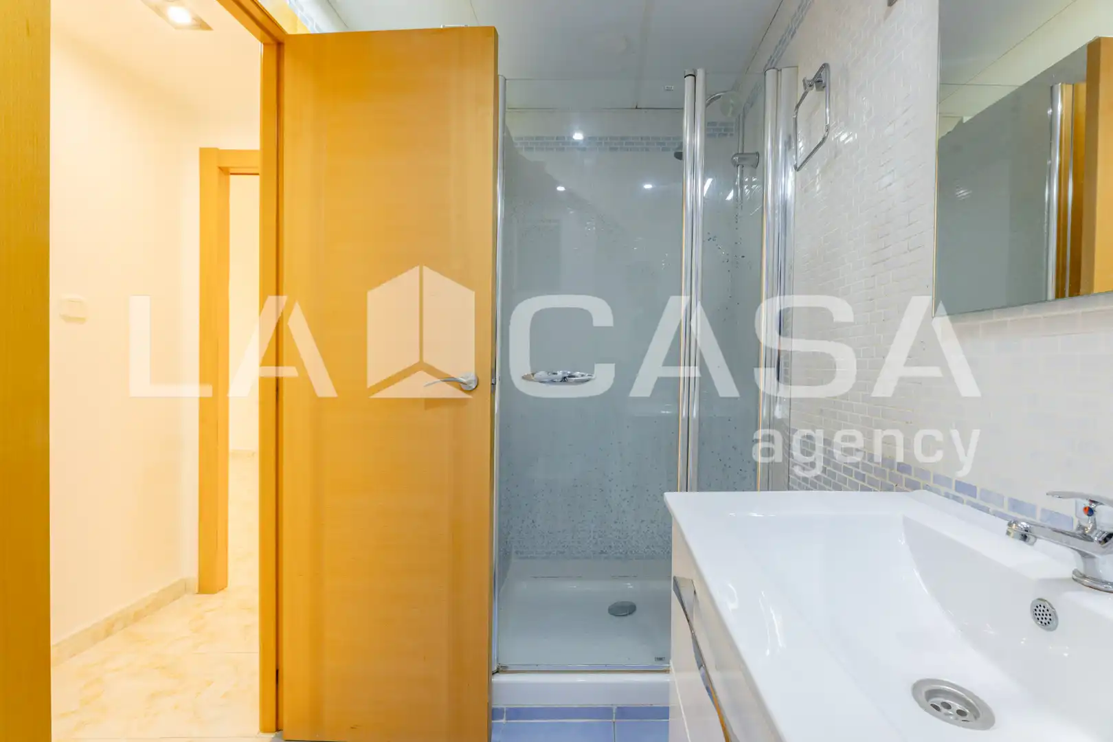 Piso en venta en Valencia con Balcón