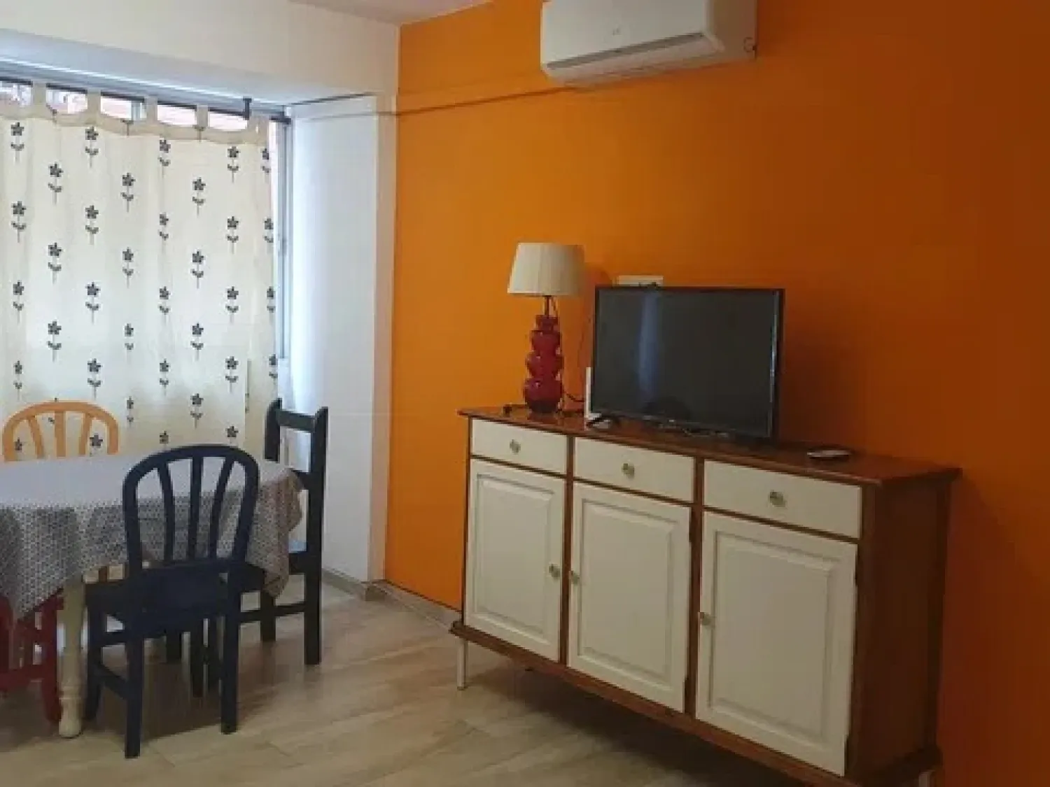 Sala de estar de Piso de alquiler en Málaga Capital con Aire acondicionado, Amueblado y Lavadora