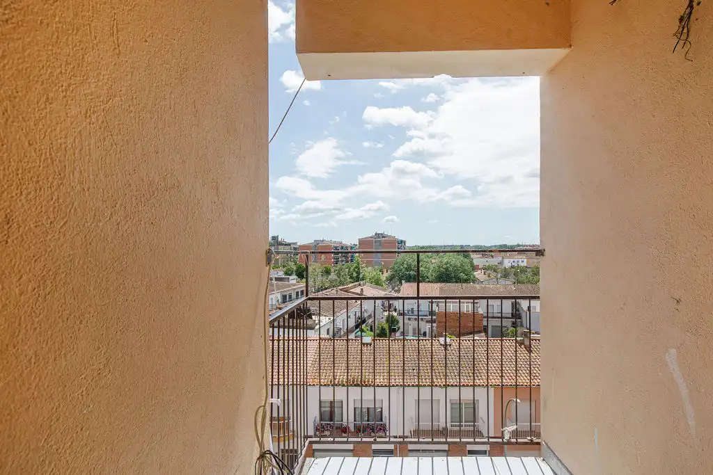 Balcony of Flat for sale in Salt