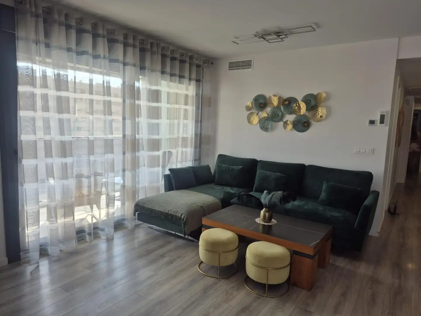 Sala de estar de Piso de alquiler en Alicante / Alacant con Aire acondicionado, Calefacción y Terraza