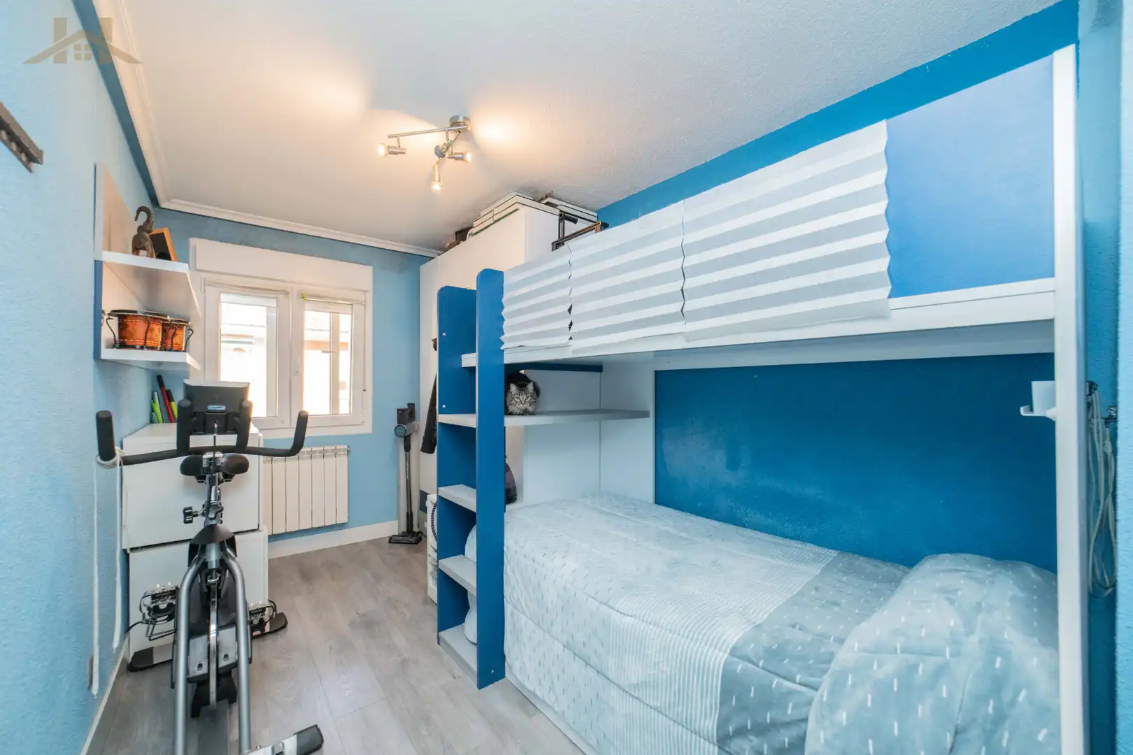 Bedroom of Flat for sale in Madrid  with Air Conditioner and Heating
