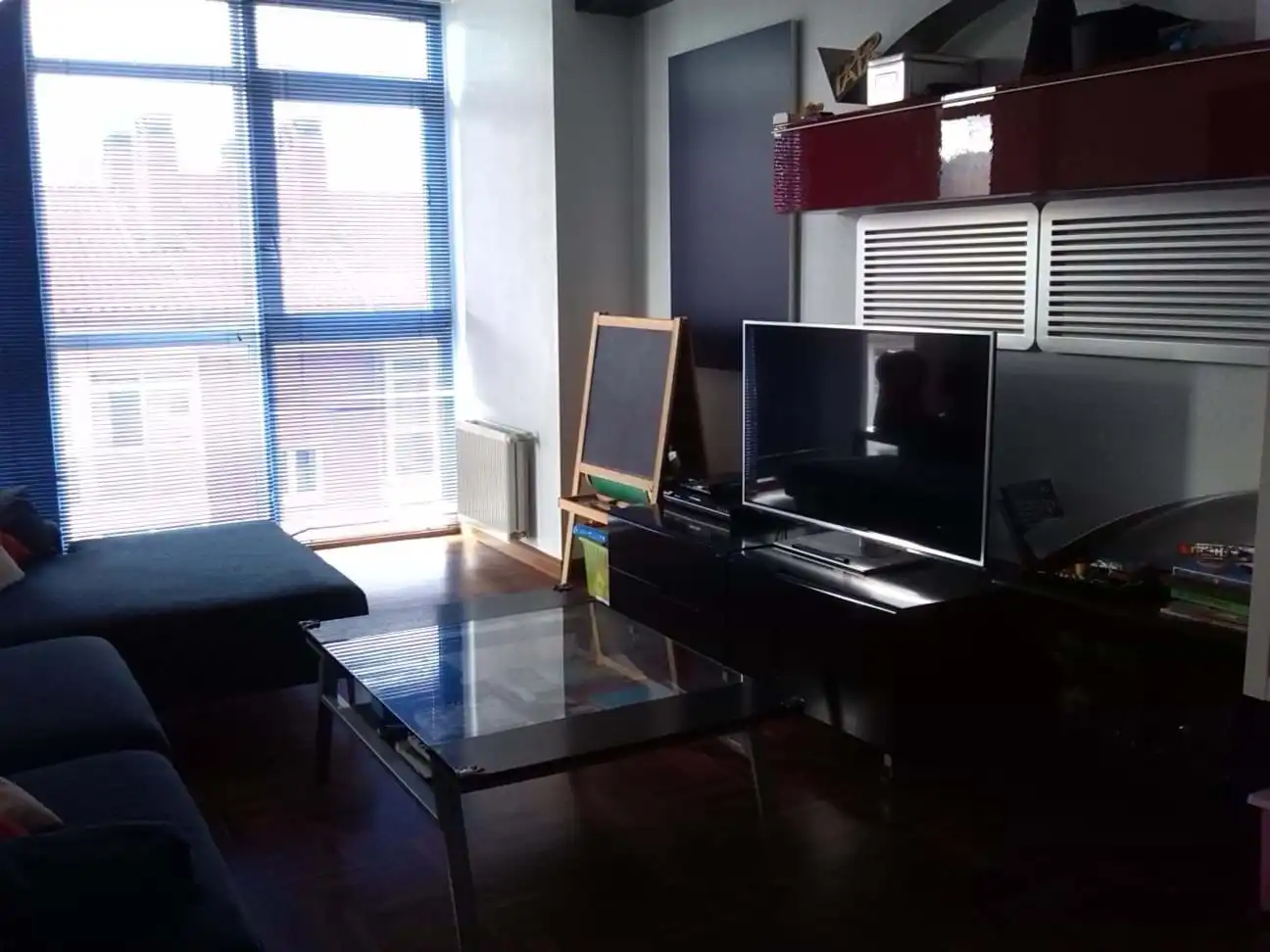 Sala d'estar de Pis en venda en Bilbao  amb Calefacció