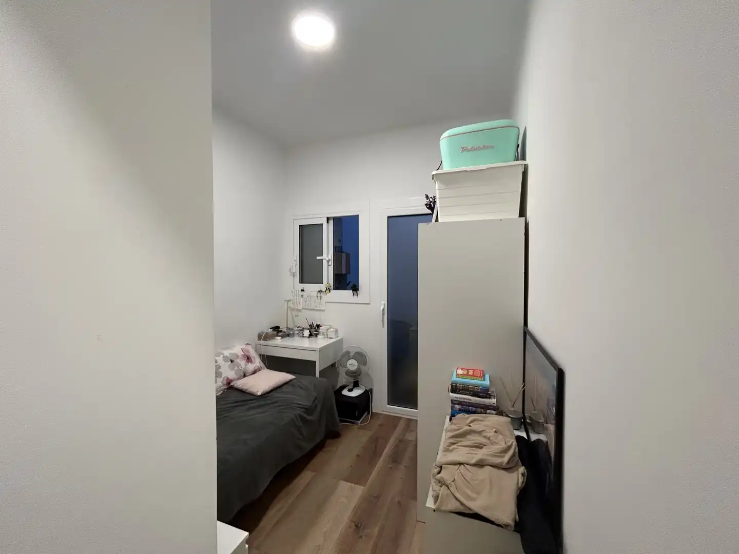Bedroom of Flat for sale in Barcelona  with Air Conditioner, Heating and Private garden