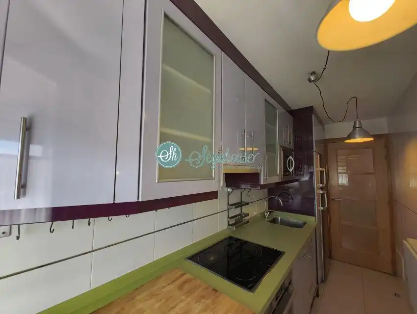 Cocina de Piso en venta en Torrecaballeros con Calefacción y Internet