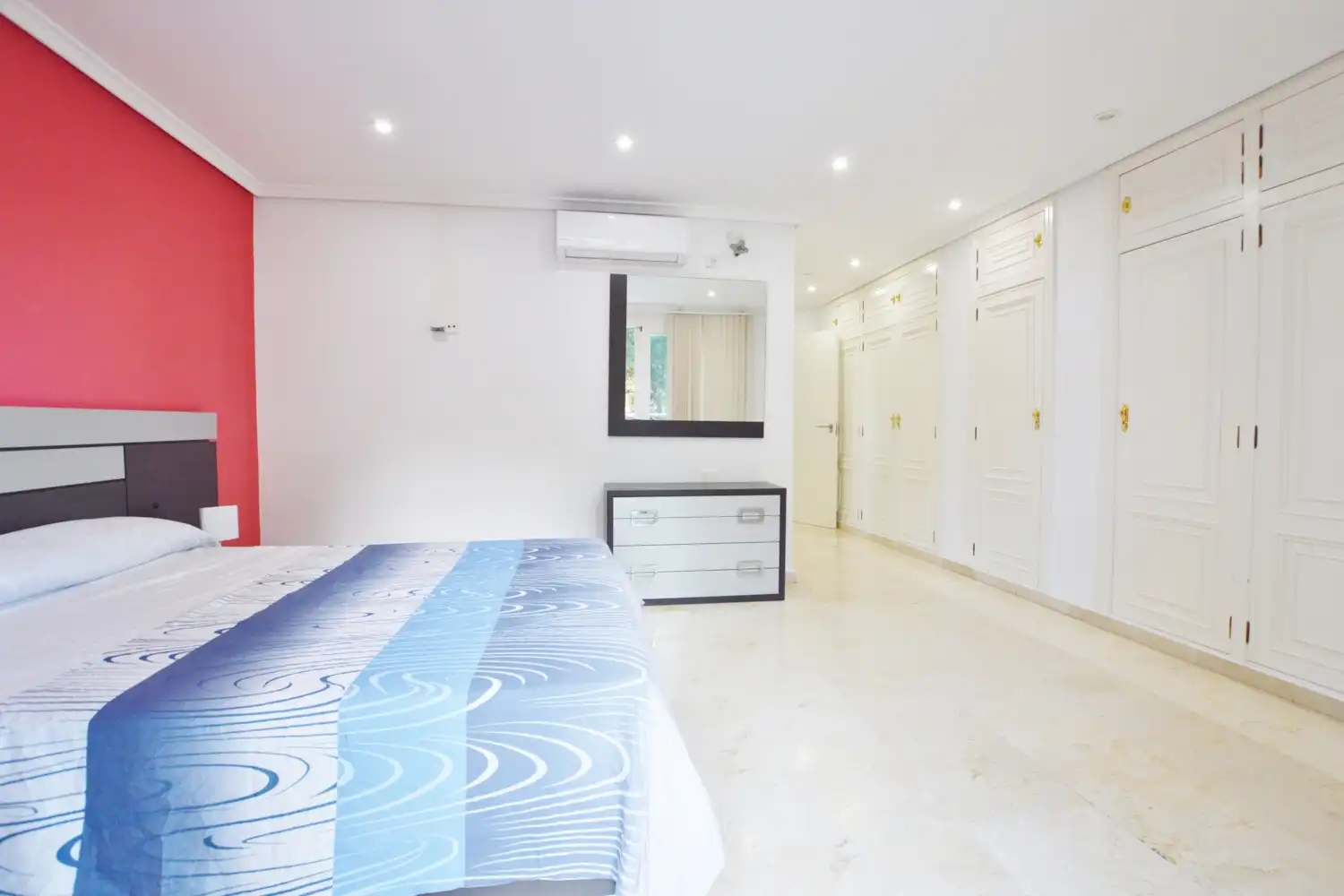 Chalet con terraza en venta en Alfinach - Los Monasterios, imagen 25