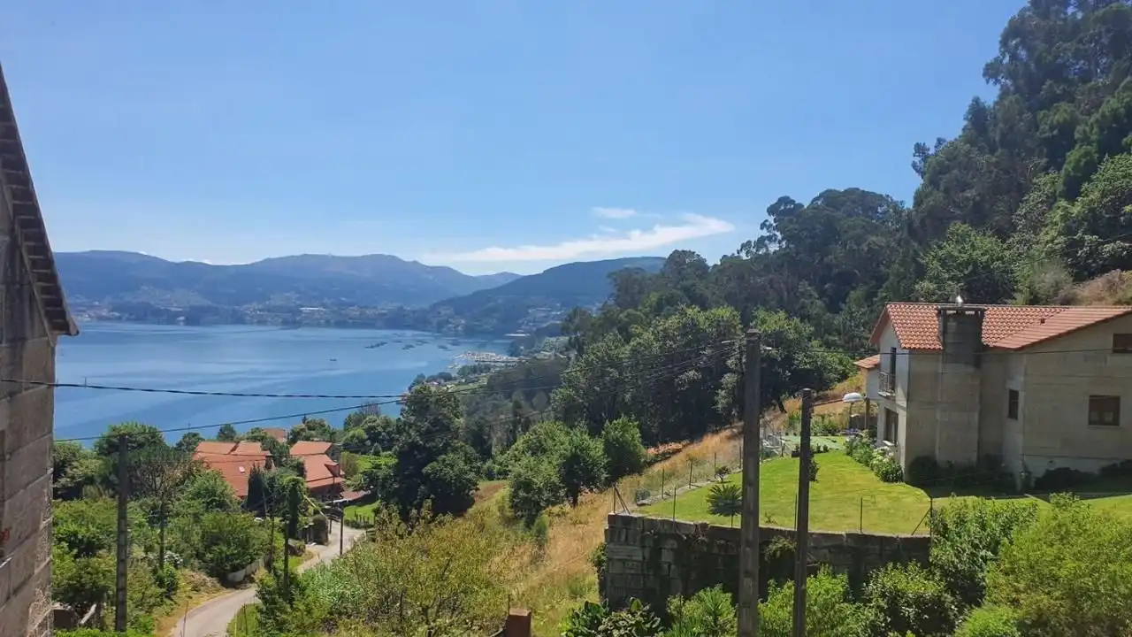 Residencial en venta en Lugar Pousada, 8, Vilaboa