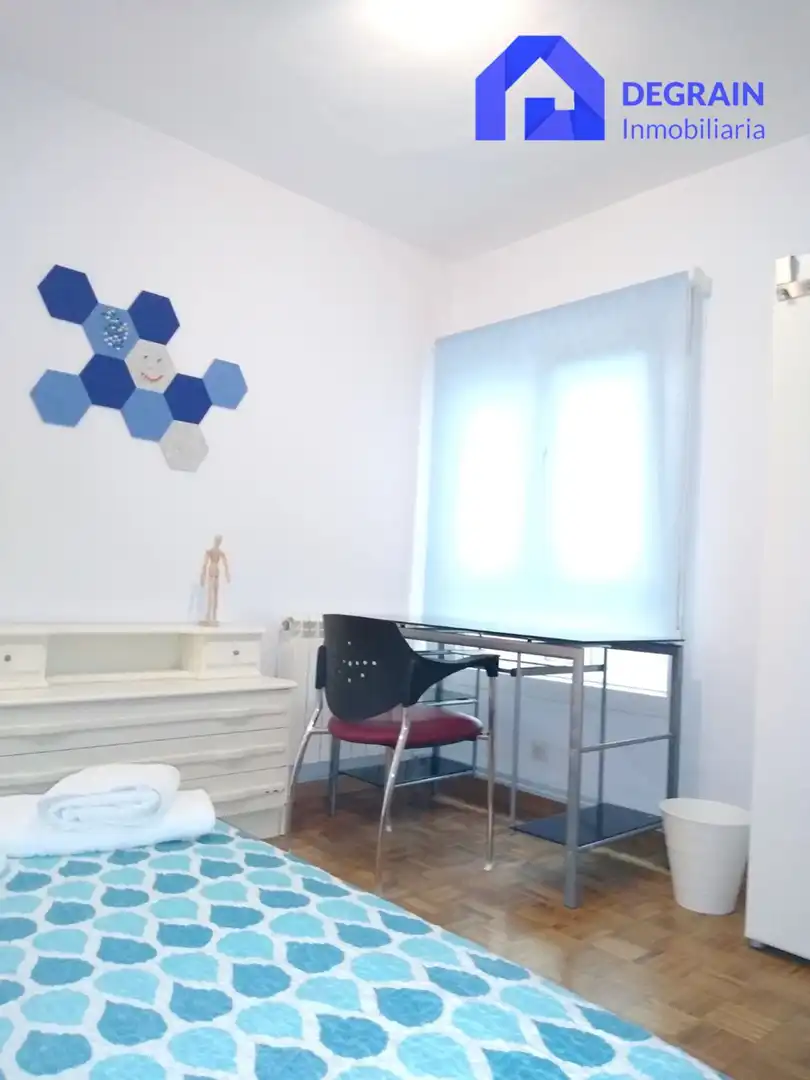 Wohnung zur Miete in Oviedo  mit Möbliert