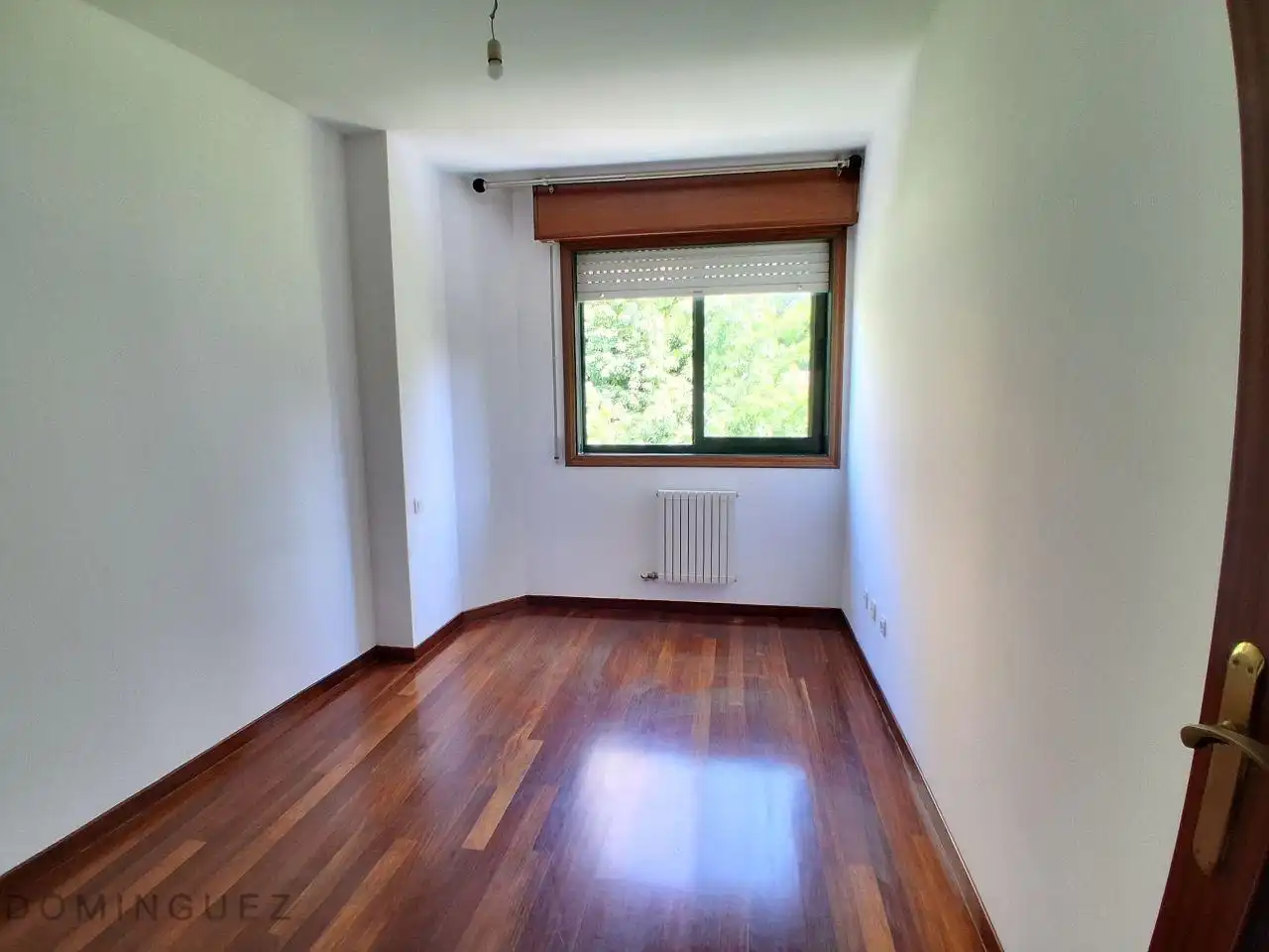 Habitación de Piso de alquiler en Vigo  con Calefacción y Trastero