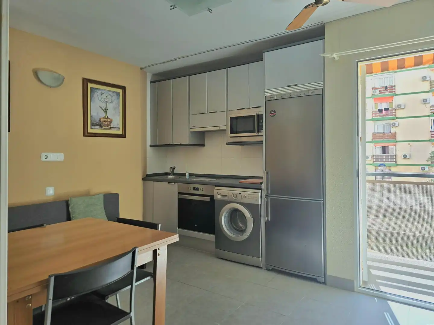 Monolocale con terrazza in vendita a Calle Calle Naciones 4, imagen 3
