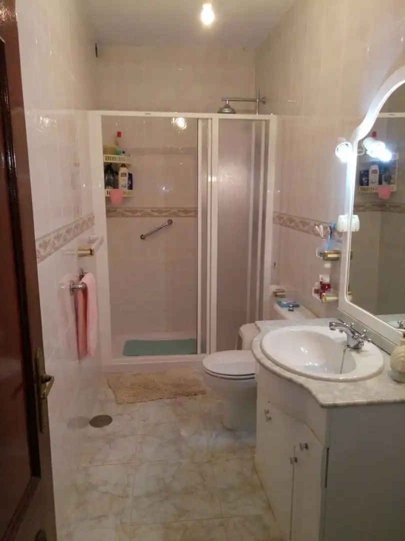 Bany de Casa o xalet en venda en Cáceres amb Calefacció