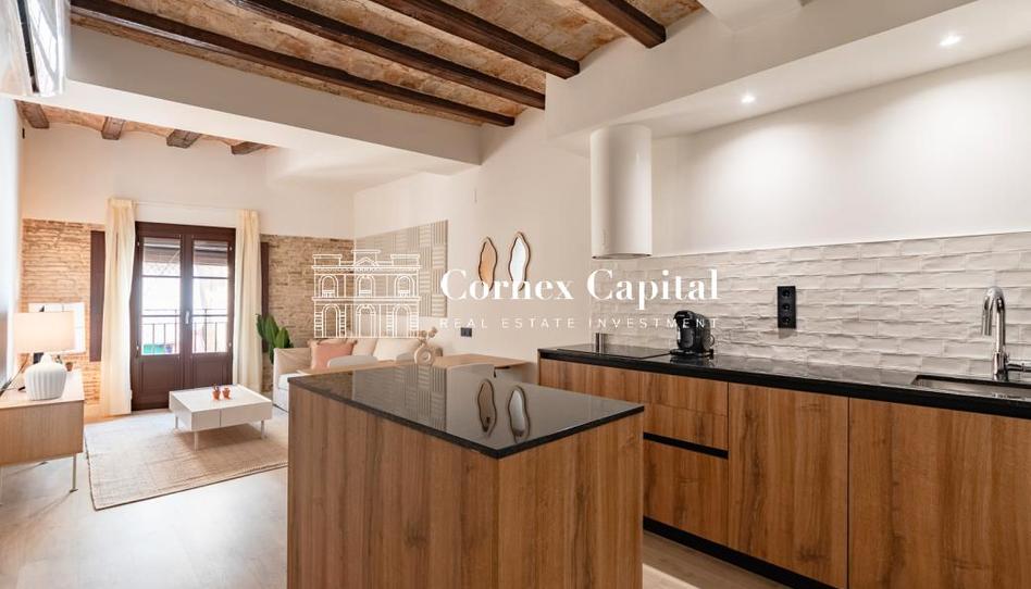 Foto 1 de Pis en venda a Sant Antoni, Barcelona