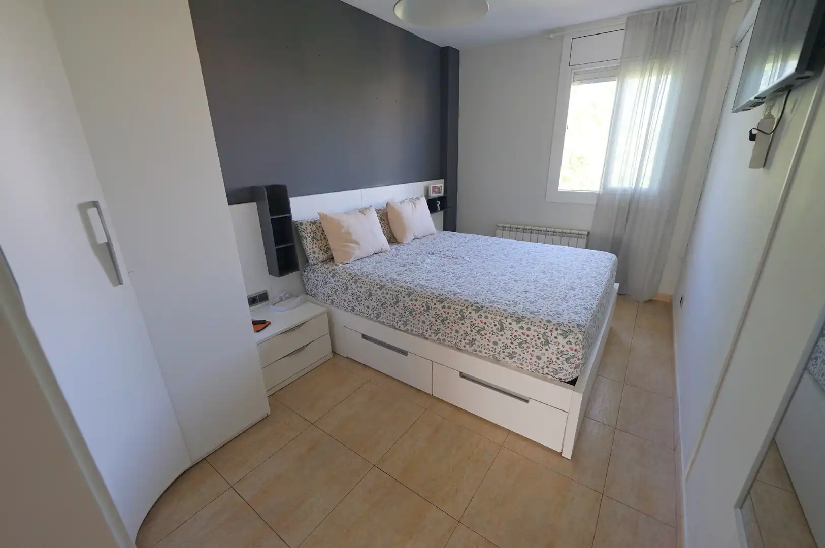 Habitación de Piso en venta en Terrassa con Aire acondicionado, Calefacción y Horno