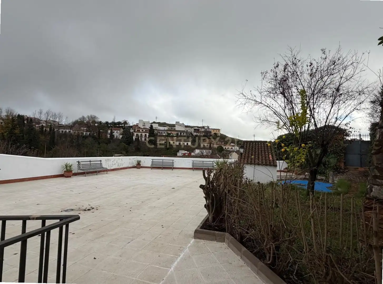 Außenansicht von Wohnung zum Verkauf in Cáceres mit Privatgarten, Schwimmbad und Waschmaschine