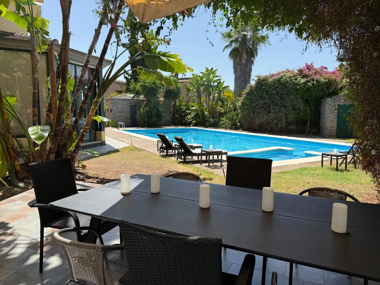 Jardín de Casa o chalet en venta en Gelves con Aire acondicionado, Jardín privado y Terraza