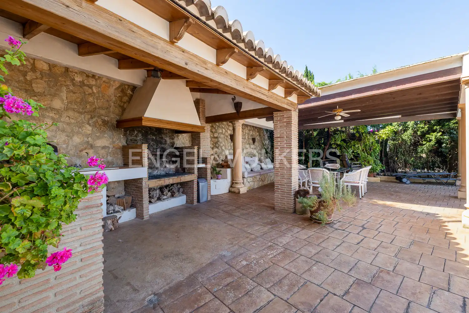 Terrasse von Haus oder Chalet zur Miete in Jávea / Xàbia mit Klimaanlage, Heizung und Privatgarten
