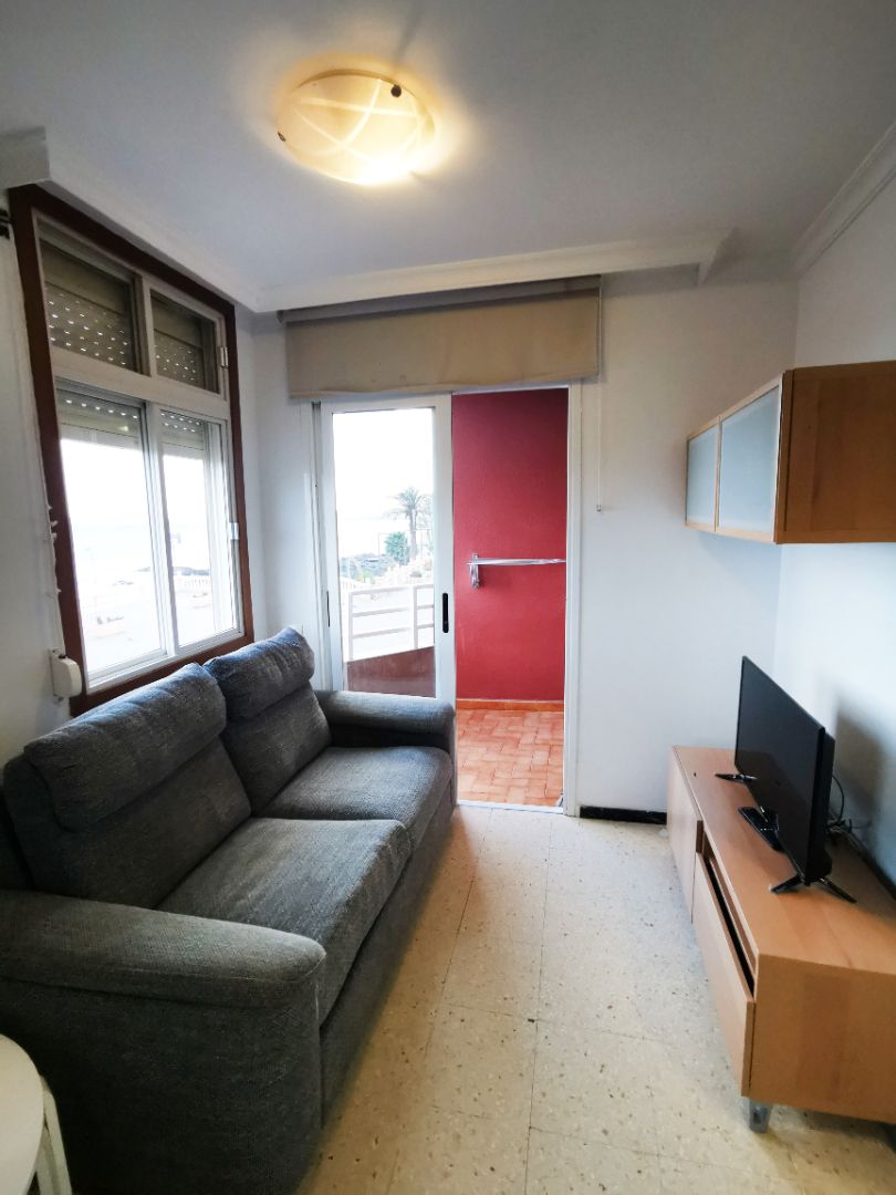 Dormitori de Pis de lloguer en Telde amb Moblat, Rentadora i Balcó