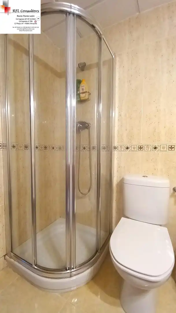 Bany de Apartament en venda en L'Ampolla amb Calefacció i Balcó