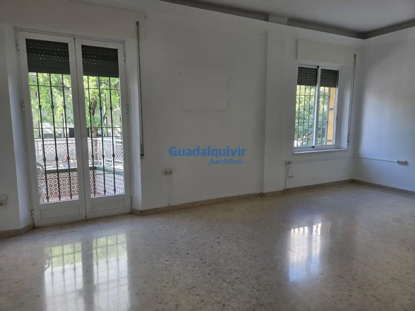 Wohnung zur Miete in EDUARDO DATO, La Buhaira