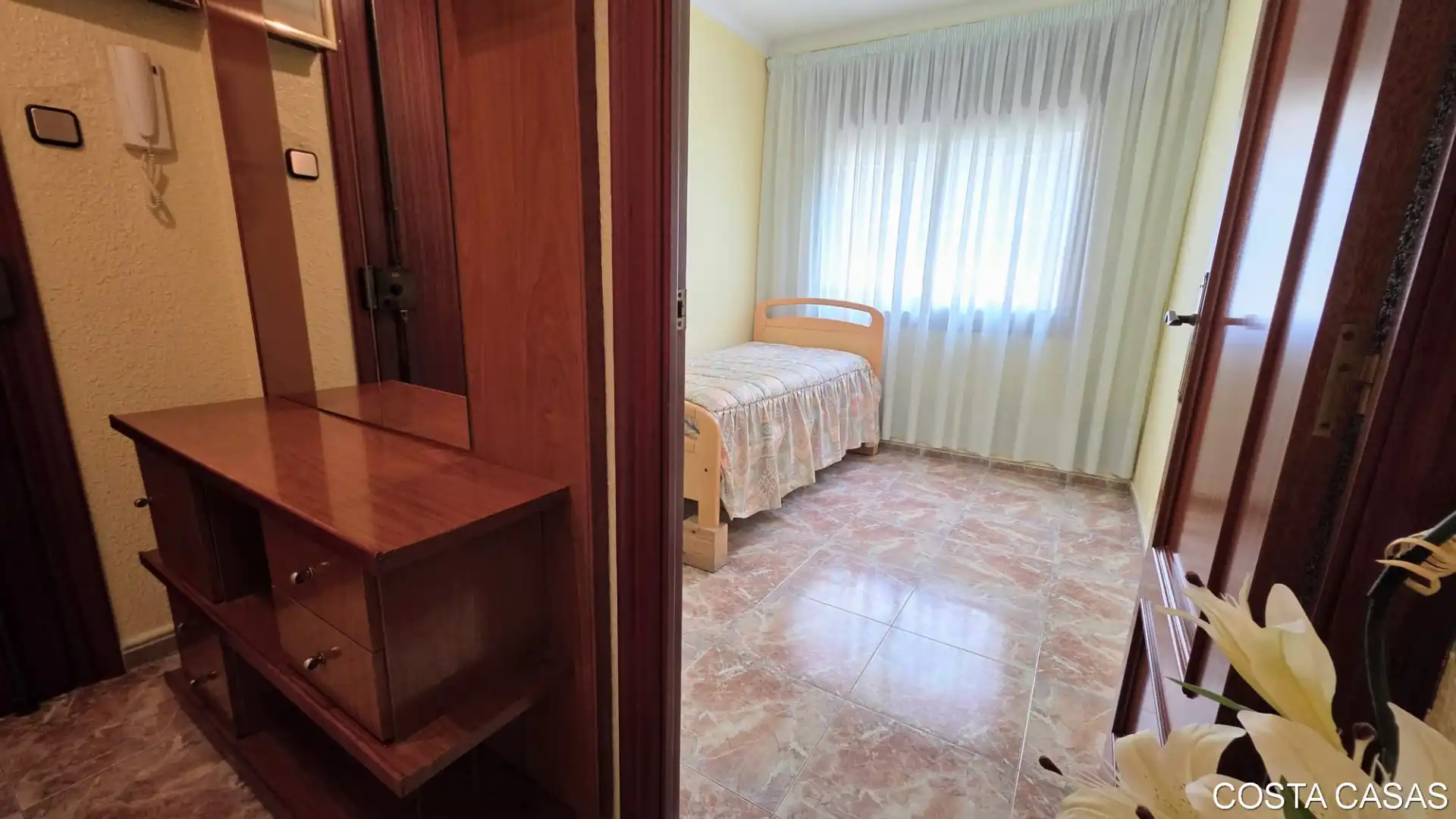 Habitación de Piso en venta en Castelldefels con Aire acondicionado, Balcón y Alarma