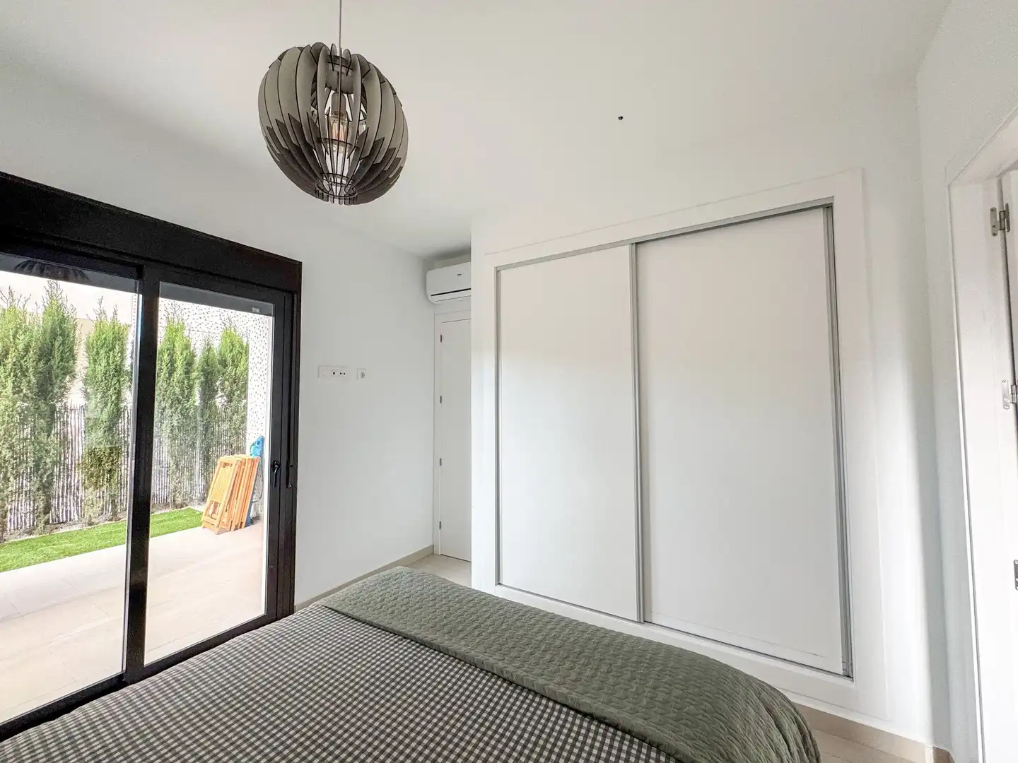 Schlafzimmer von Haus oder Chalet zum Verkauf in Algorfa mit Klimaanlage, Heizung und Privatgarten