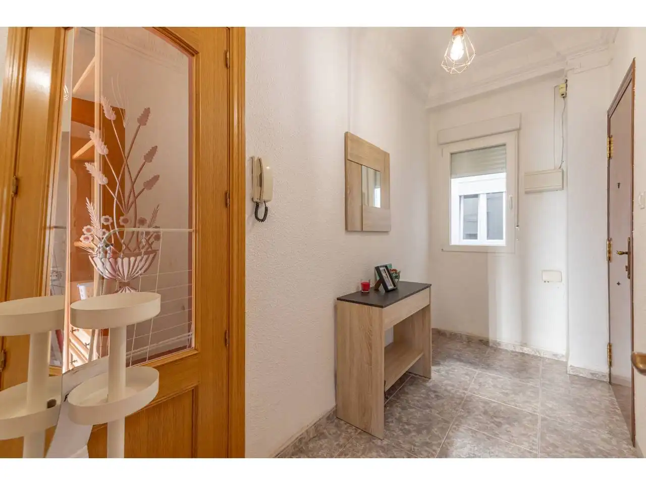 Flat for sale in Valencia  with Air Conditioner, Furnished and Balcony