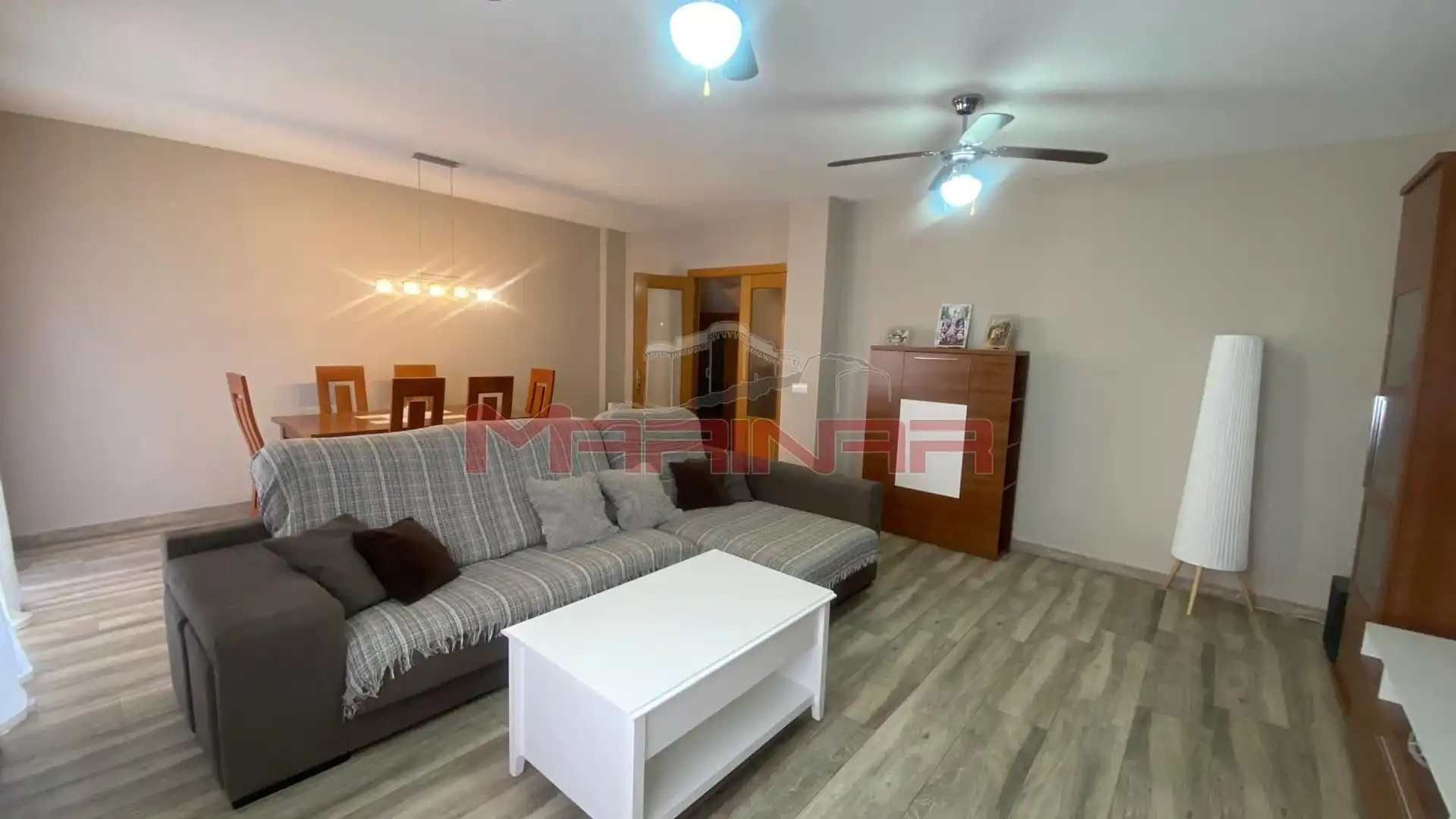 Sala de estar de Casa adosada en venta en Seseña con Calefacción, Jardín privado y Terraza