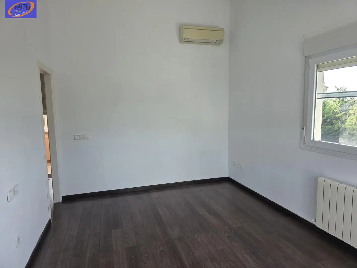 Casa adosada en venta en Vinaròs con Jardín privado, Terraza y Trastero
