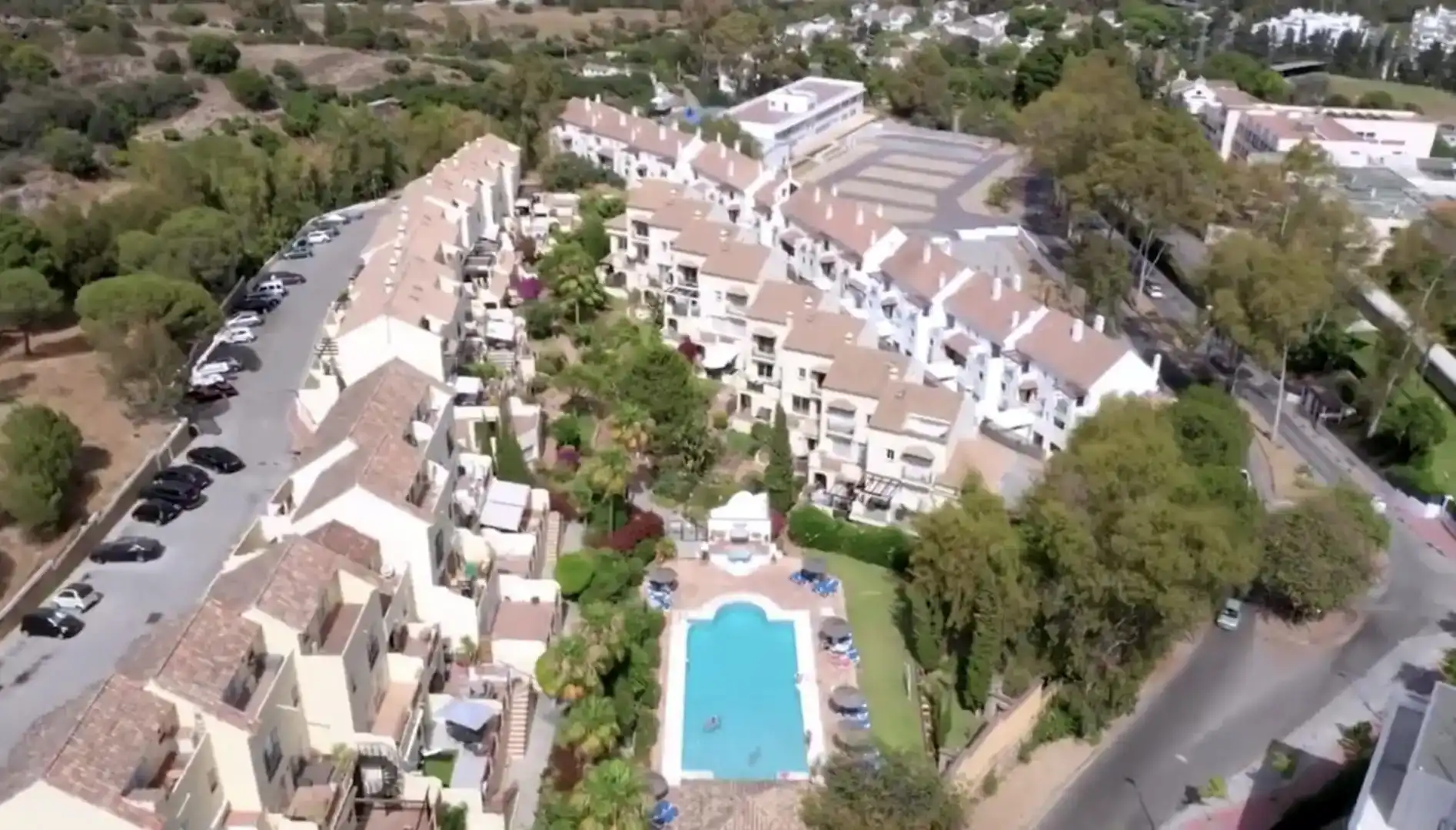 Exterior view of Flat for rent in Nueva Andalucía