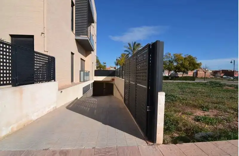 Individual for sale in Avinguda de la Senyera 16, imagen 5