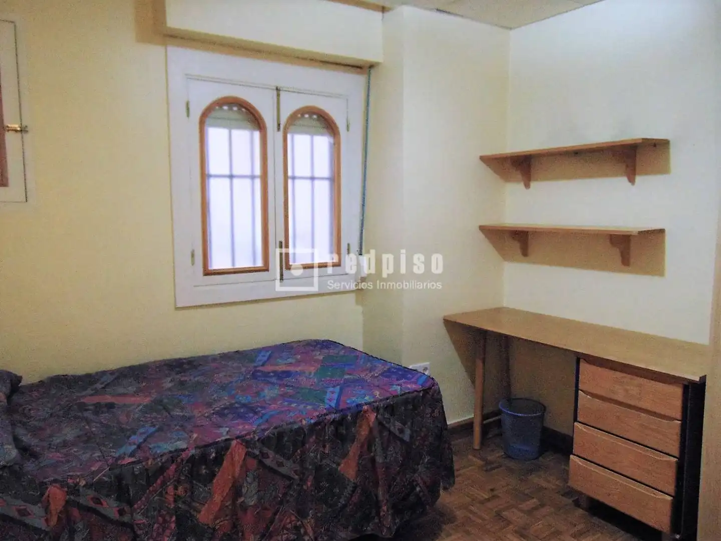 Habitación de Piso de alquiler en Murcia con Amueblado