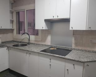 Kitchen of Flat for sale in Vigo   with Heating and Terrace