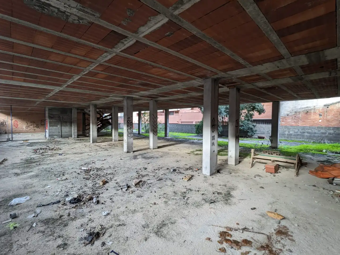 Gebäude zum Verkauf in Artés mit Alarm