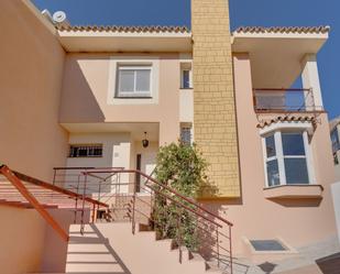 Exterior view of Single-family semi-detached for sale in Estepona  with Air Conditioner, Heating and Private garden