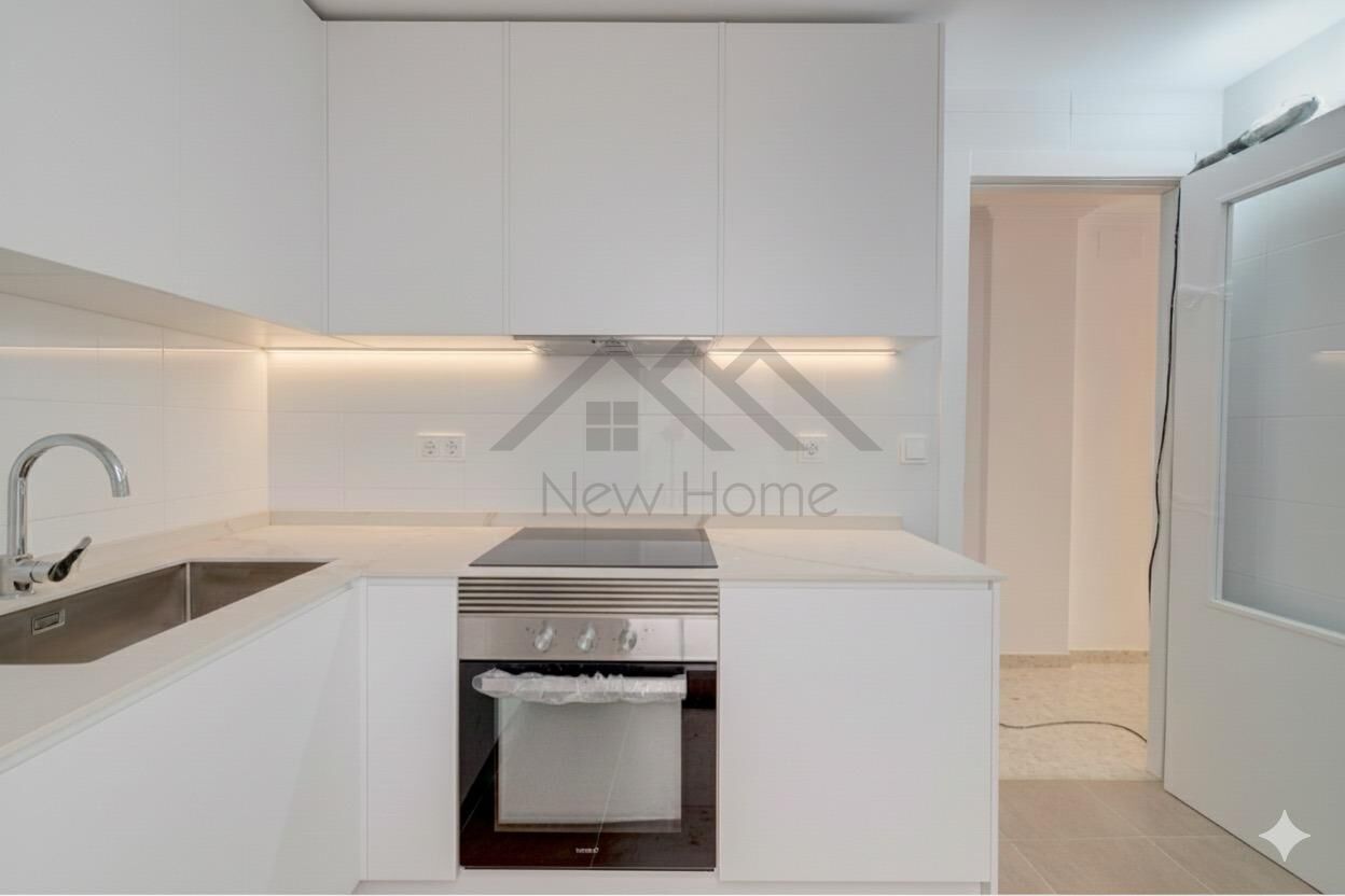 Kitchen of Flat for sale in La Pobla de Vallbona  with Balcony