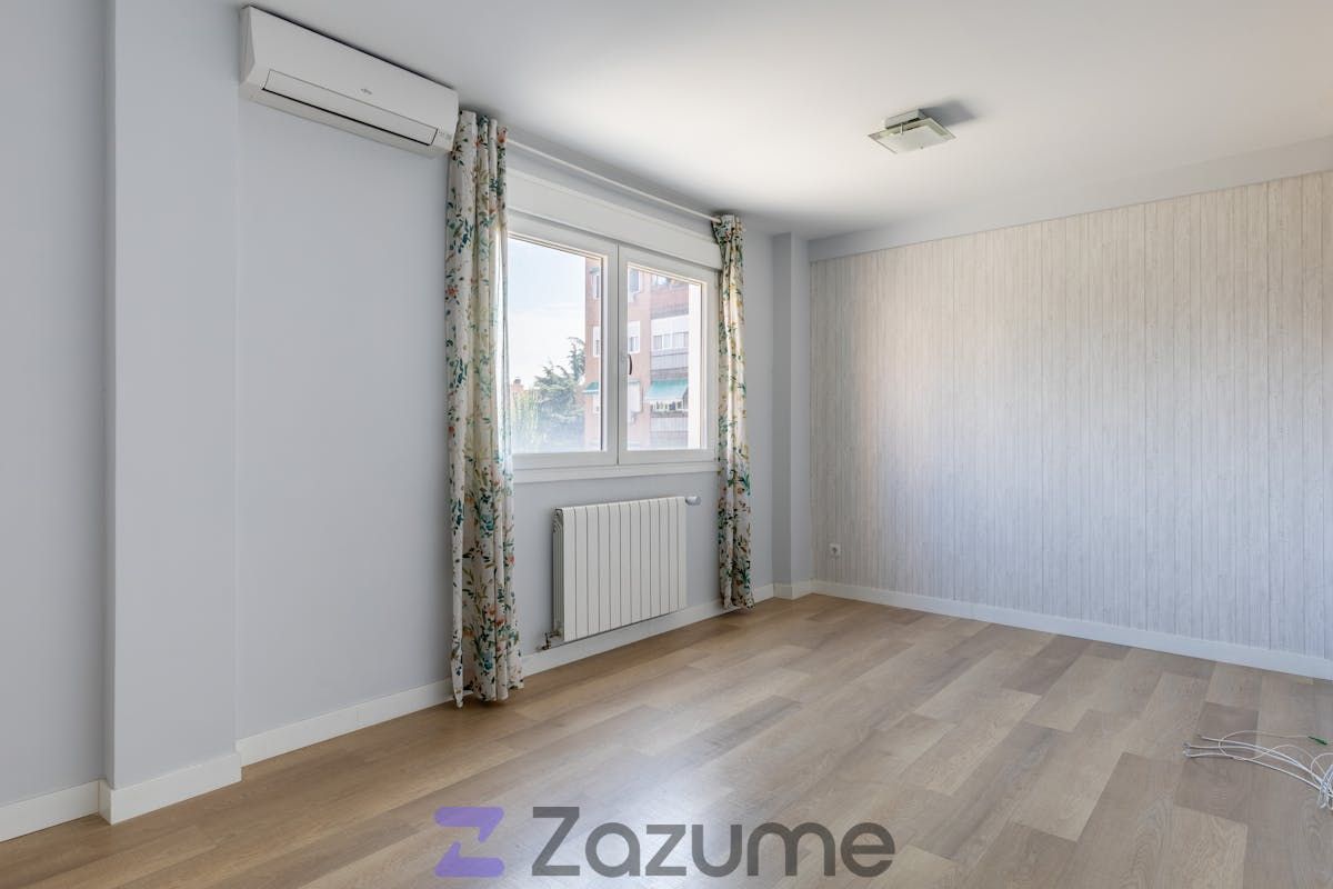 Flat to rent in C. de San Gerardo, Valdezarza