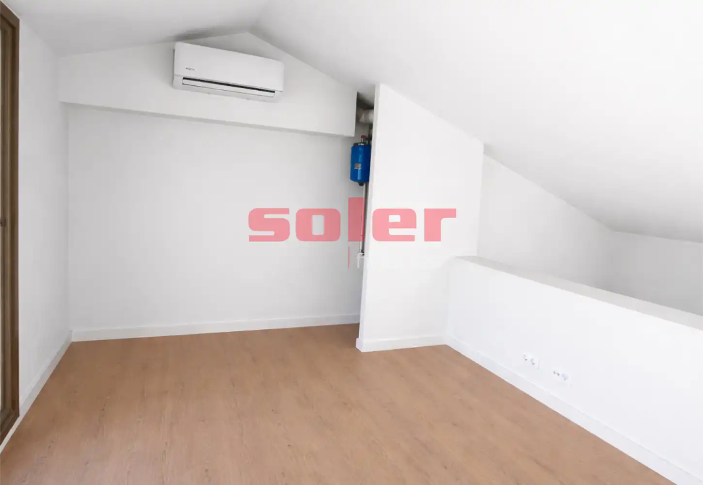 Dúplex con ascensor en venta en Carrer del Castell, imagen 5