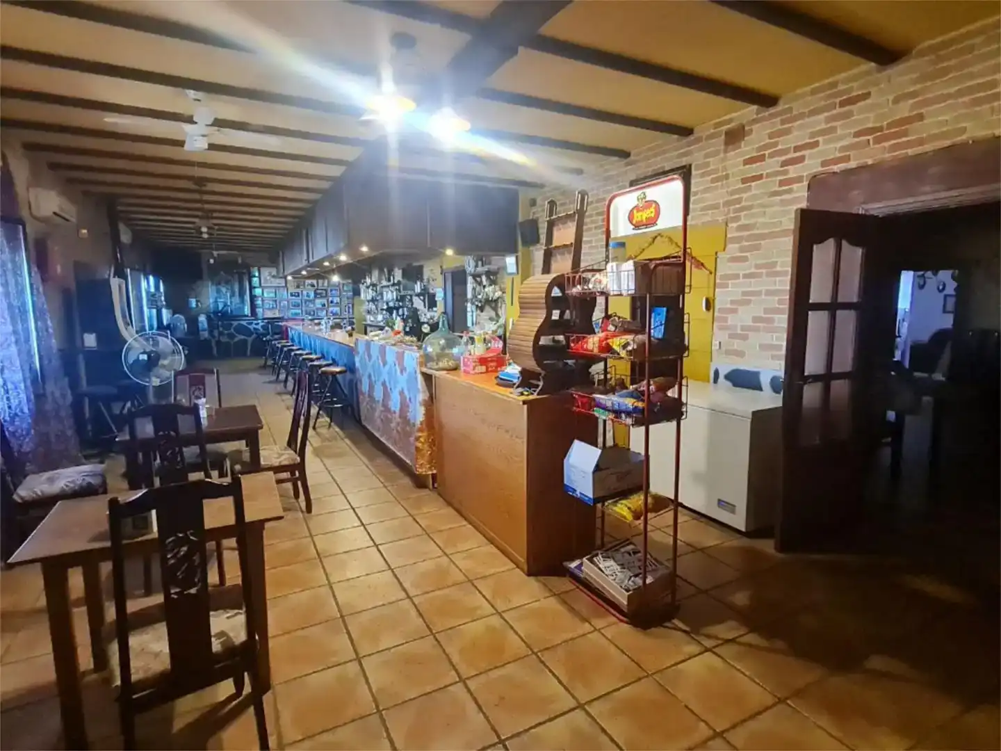 Local en venta en Casas de Don Pedro con Aire acondicionado, Parquet y Amueblado