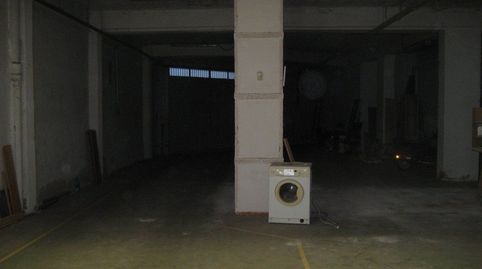 Nave en el centro., image 2