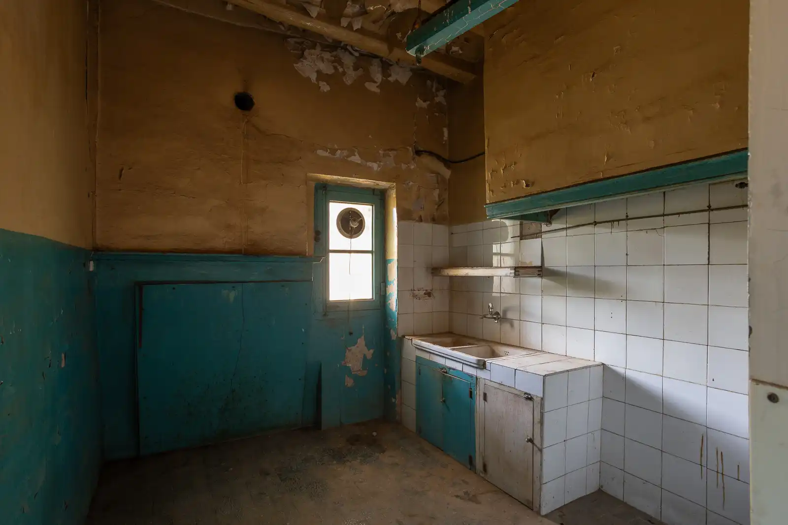 Kitchen of Houses for sale in Sallent  with Private garden, Balcony and Alarm