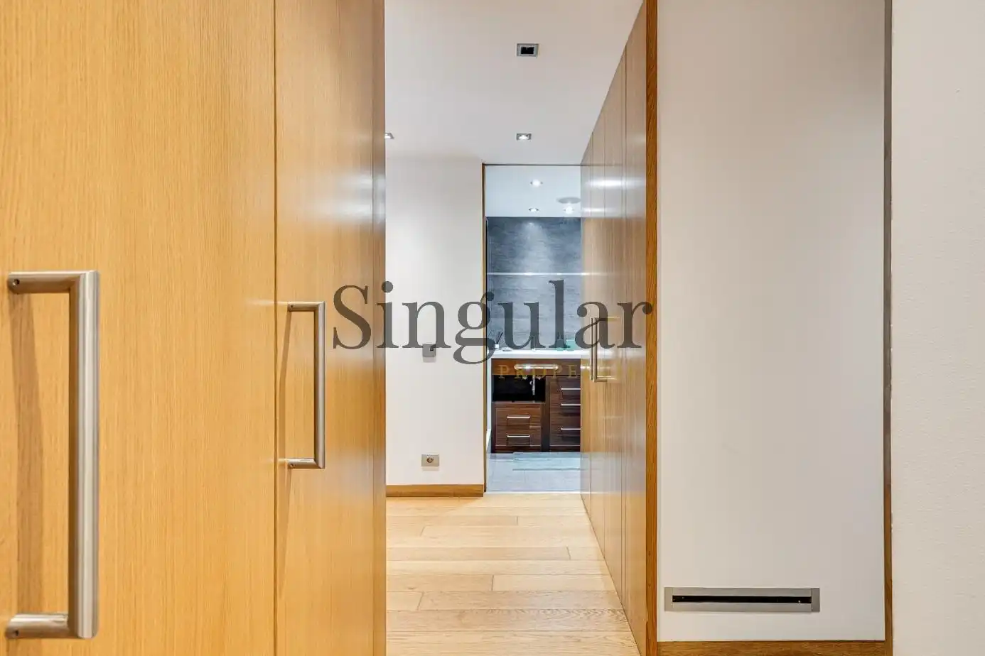 Piso en venta en Barcelona con Aire acondicionado, Calefacción y Terraza