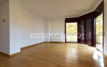 Living room of Flat for sale in Manlleu  with Terrace