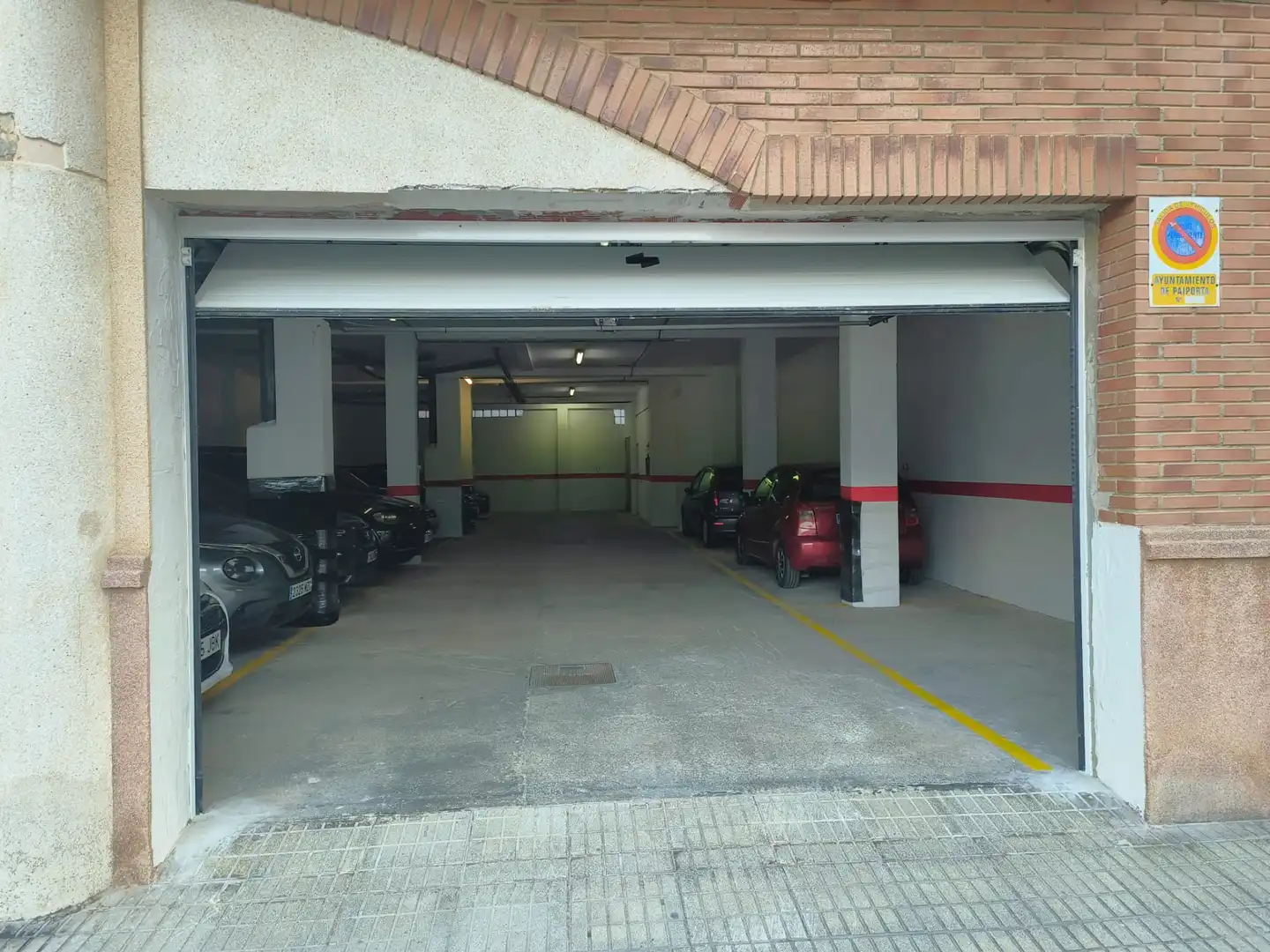 Einzelparkplatz zum Verkauf in Carrer Rafael Rivelles, imagen 3