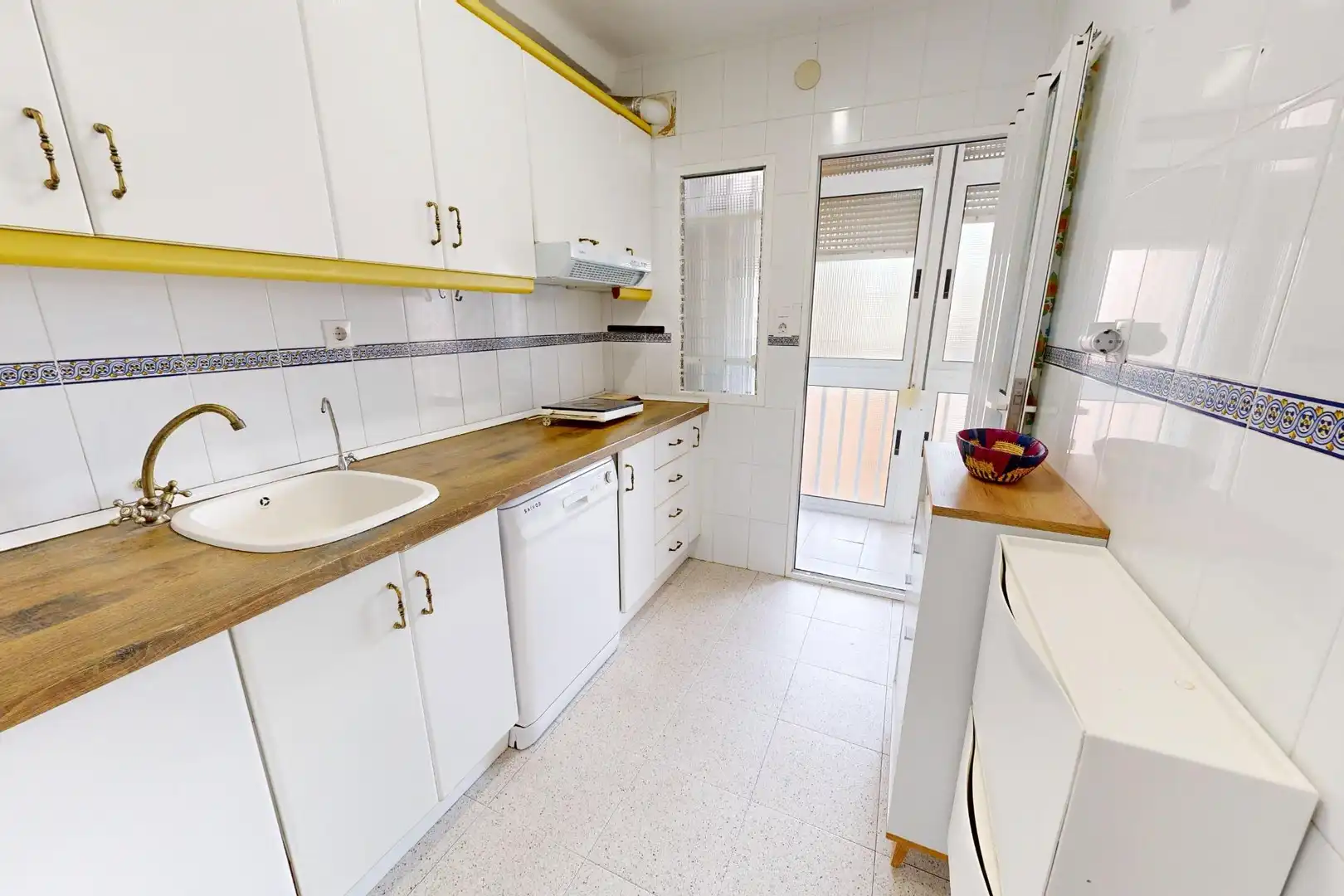 Cocina de Apartamento en venta en Cartagena con Aire acondicionado, Calefacción y Terraza