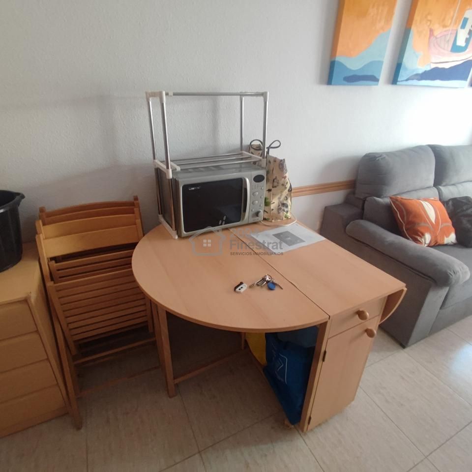 Dormitori de Estudi de lloguer en Villajoyosa / La Vila Joiosa amb Aire condicionat, Terrassa i Moblat