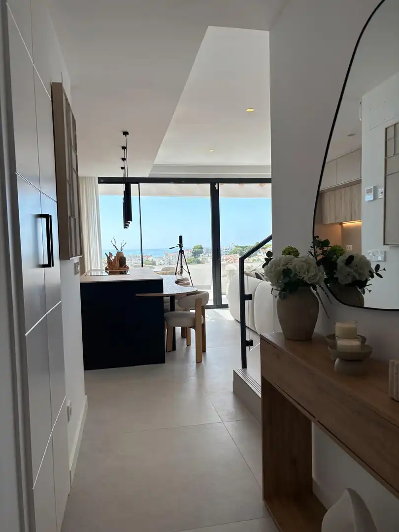 Apartment with pool for sale in Calle de la Cornisa, imagen 25
