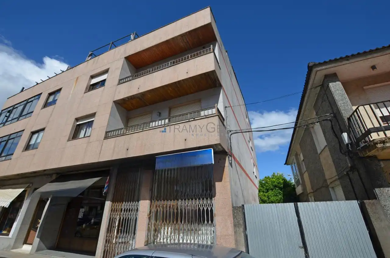 Commercial properties for sale in AVENIDA DE LA CONCORDIA, Tui